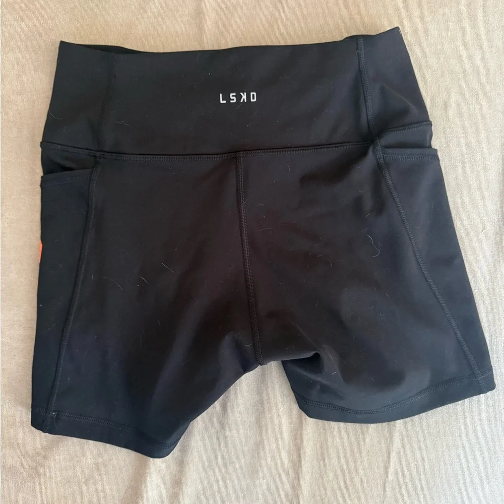 LSKD Rep ultra high rise 4” shorts w/pockets